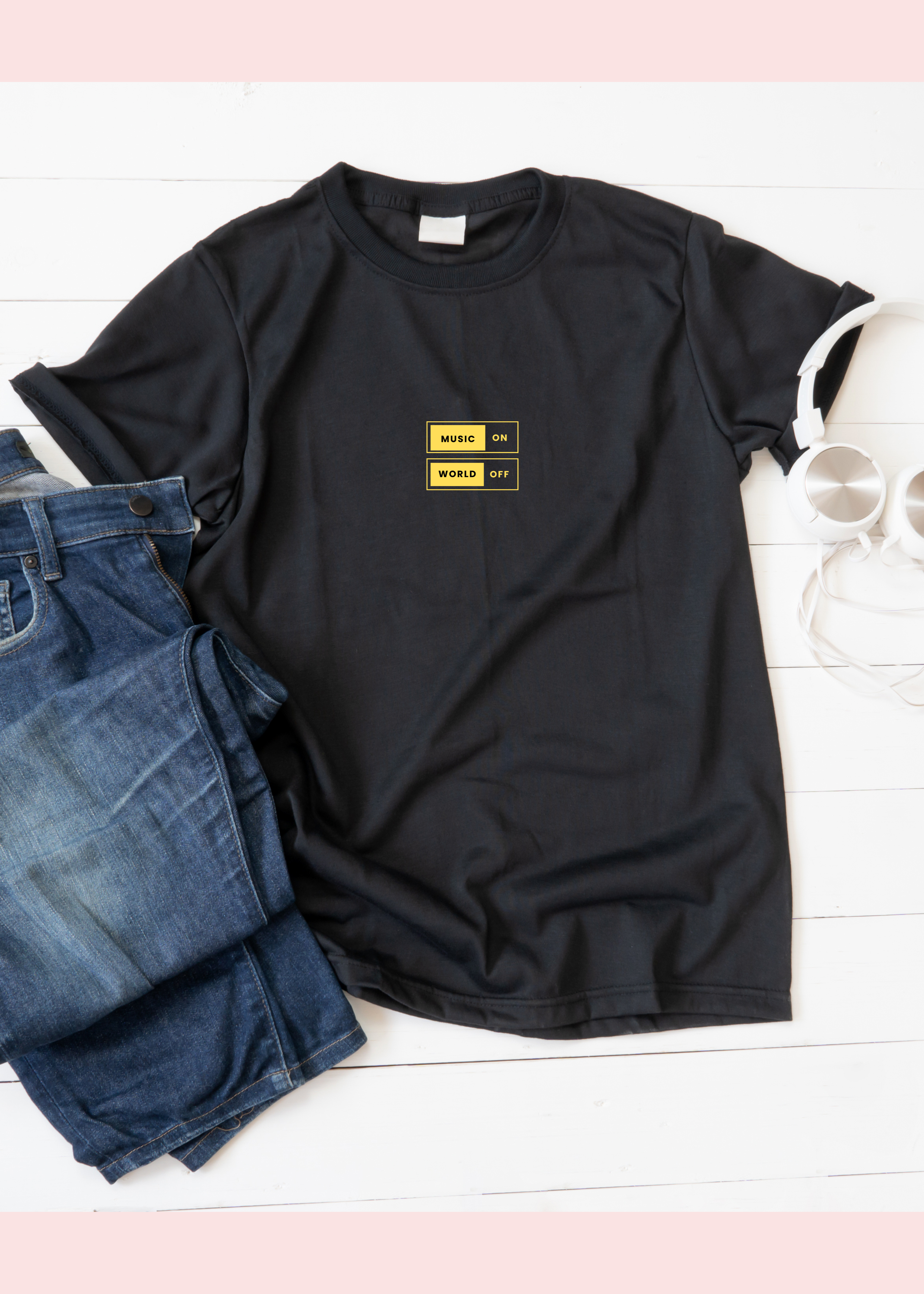 MUSIC ON WORLD OFF UNISEX OVERSIZED T-SHIRT
