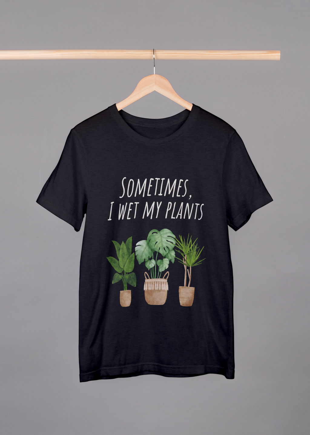 WATERING PLANTS MEN FUNNY CLASSIC T-SHIRT