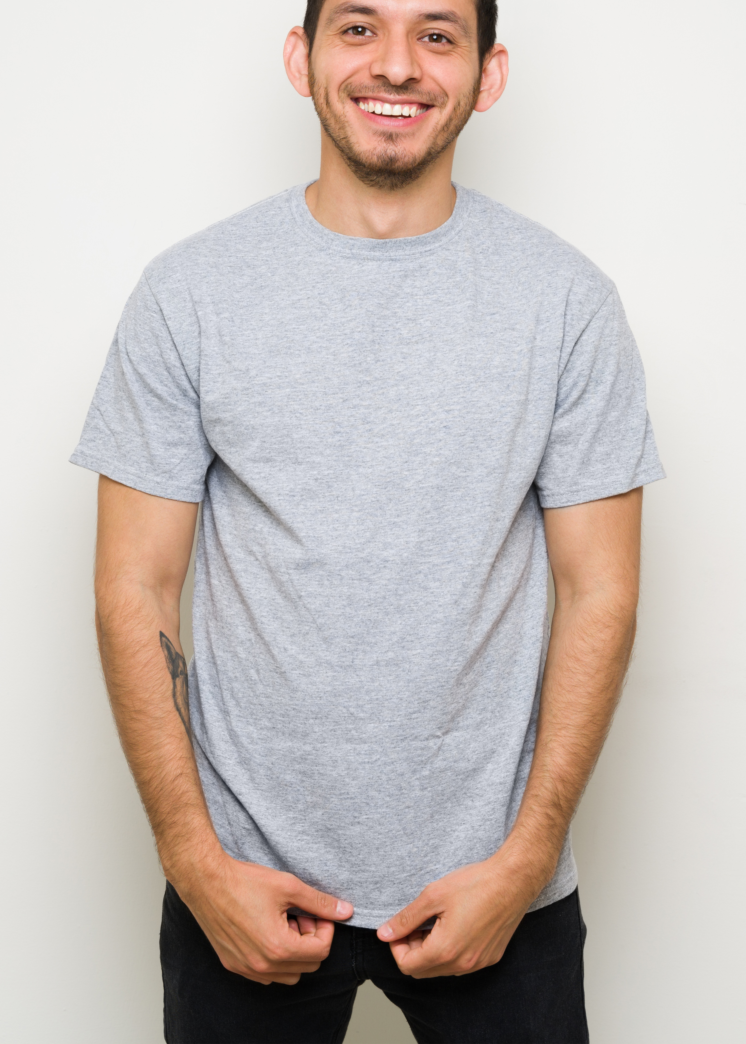 CLASSIC MEN PLAIN T-SHIRT