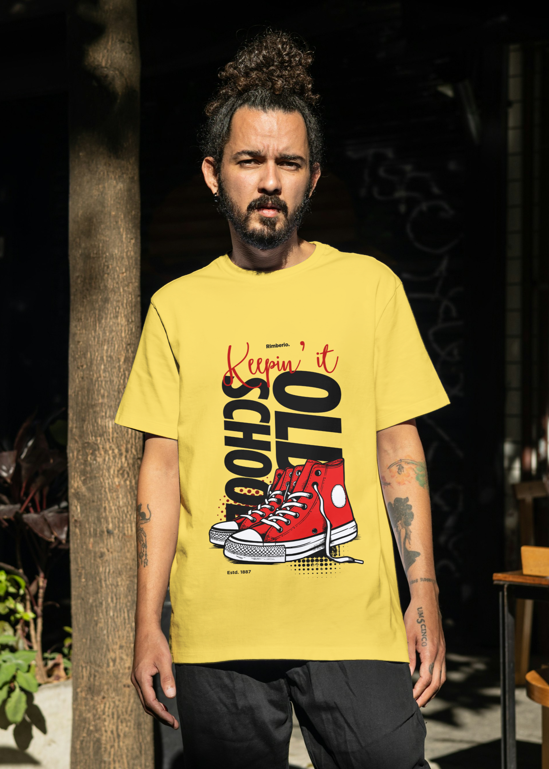 OLD SCHOOL MEN CLASSIC T-SHIRT