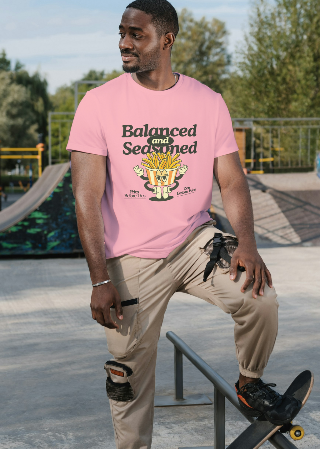 BALANCED & SEASONED MEN CLASSIC T-SHIRT