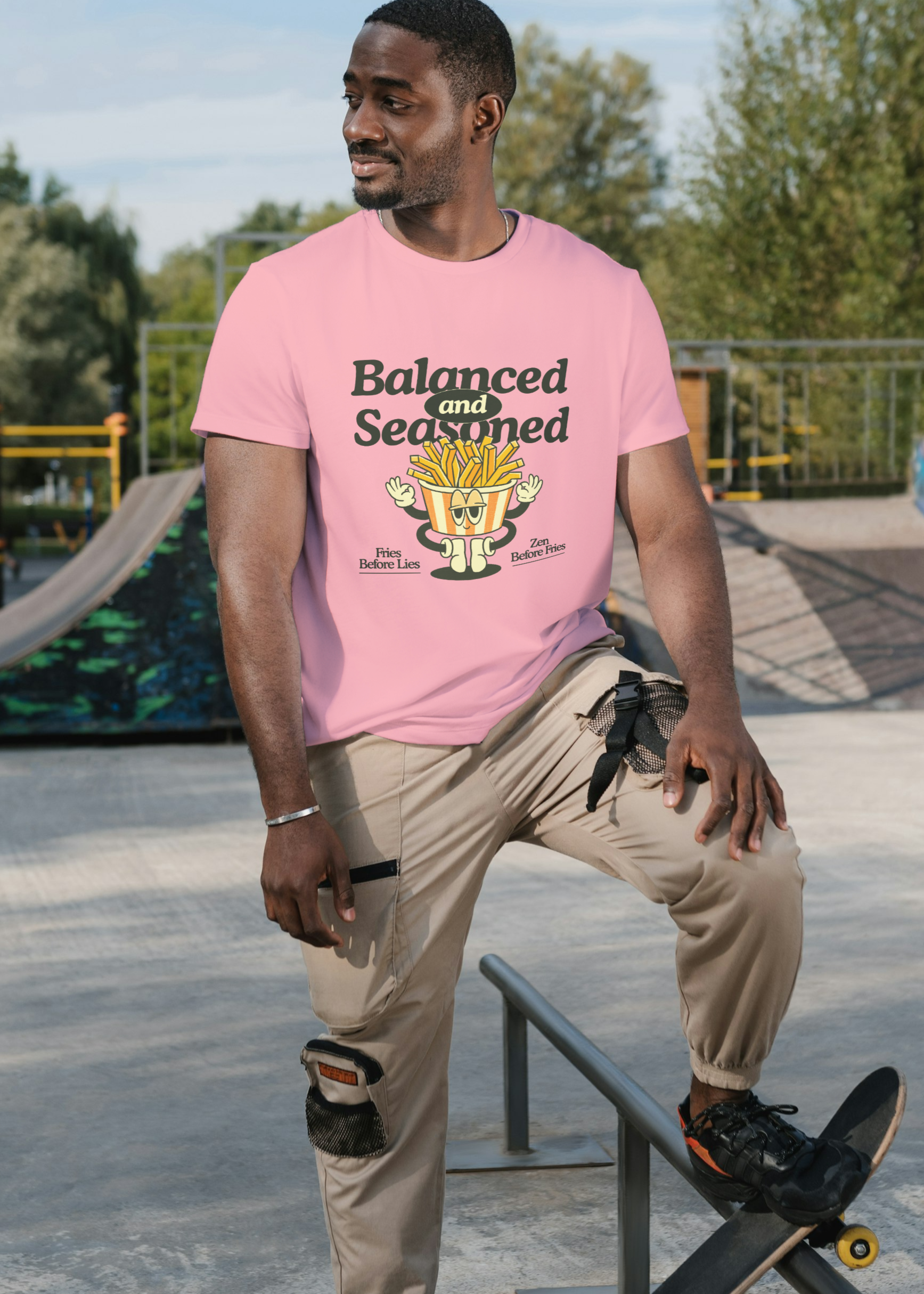 BALANCED & SEASONED MEN CLASSIC T-SHIRT